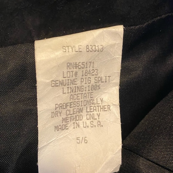 Black Suede Skirt w fringe, fully lined, 26 inch waist.Made in 🇺🇸 Boho/Cowgirl - Picture 3 of 11